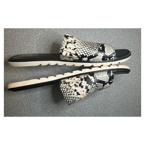 Sorel | Size: 8.5 | Ella II Snakeskin Slide Sandal animal print comfort‎ slip-on - Picture 3 of 5